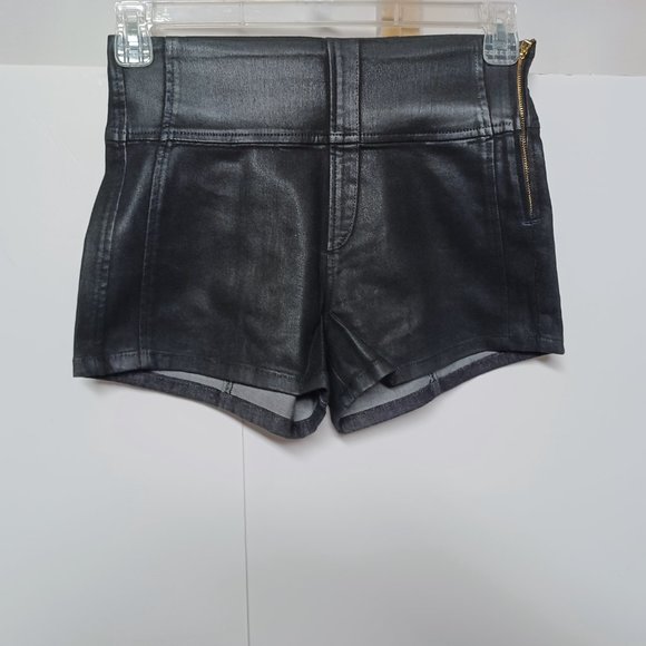 Guess High Rise Stretch Sexy Shorts Size 26 Coated Black / Vegan Leather - Picture 1 of 6